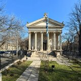 Armeneasca Unica libera spatiu mare si parcare vila cu prestanta